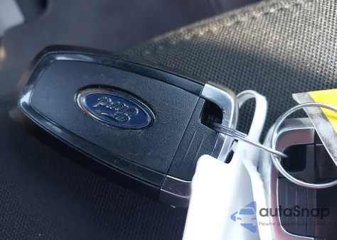 2024 Ford Explorer Xlt из США, поврежденный, VIN 1FMSK8DH0RGA68557